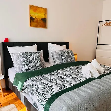 Cardia Homes Erfurt-hopfenberg - Terrasse - Wlan - Vollausstattung * Erfurt